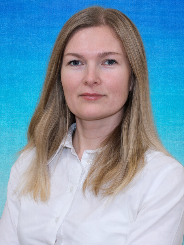 Абракова Юлия Евгеньевна.